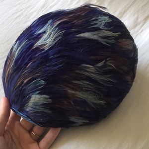Vintage feather hat blue